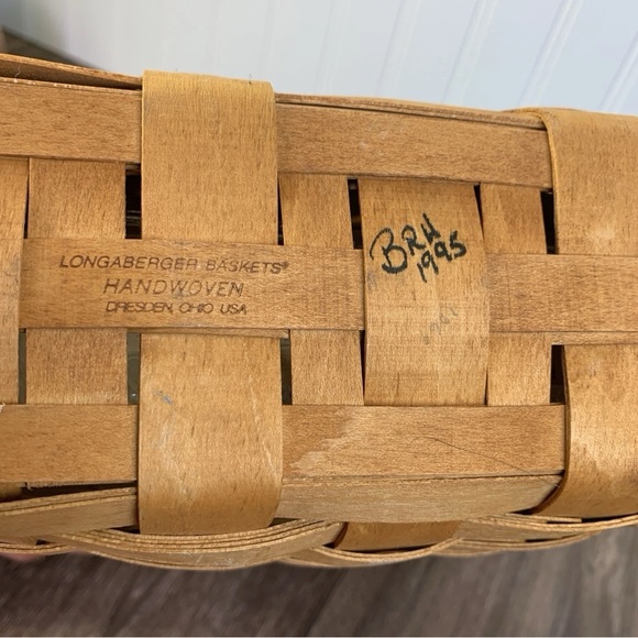 Vintage Longaberger Wall Hanging Tall Key Basket 9.5" Leather Strap & Liner - Picture 6 of 12